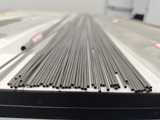 قیمت خوب لوله های ویتالیوم با دوام بالا برای کاربردهای الکترولیز آب آنلاین