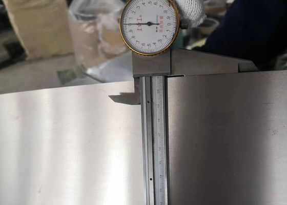 قیمت خوب نوار اینکونل ۶۰۰ با محدوده ذوب ۱۳۵۴-۱۴۱۳ درجه سانتیگراد در حالت سخت/نرم و سطح براق/اکسید شده آنلاین